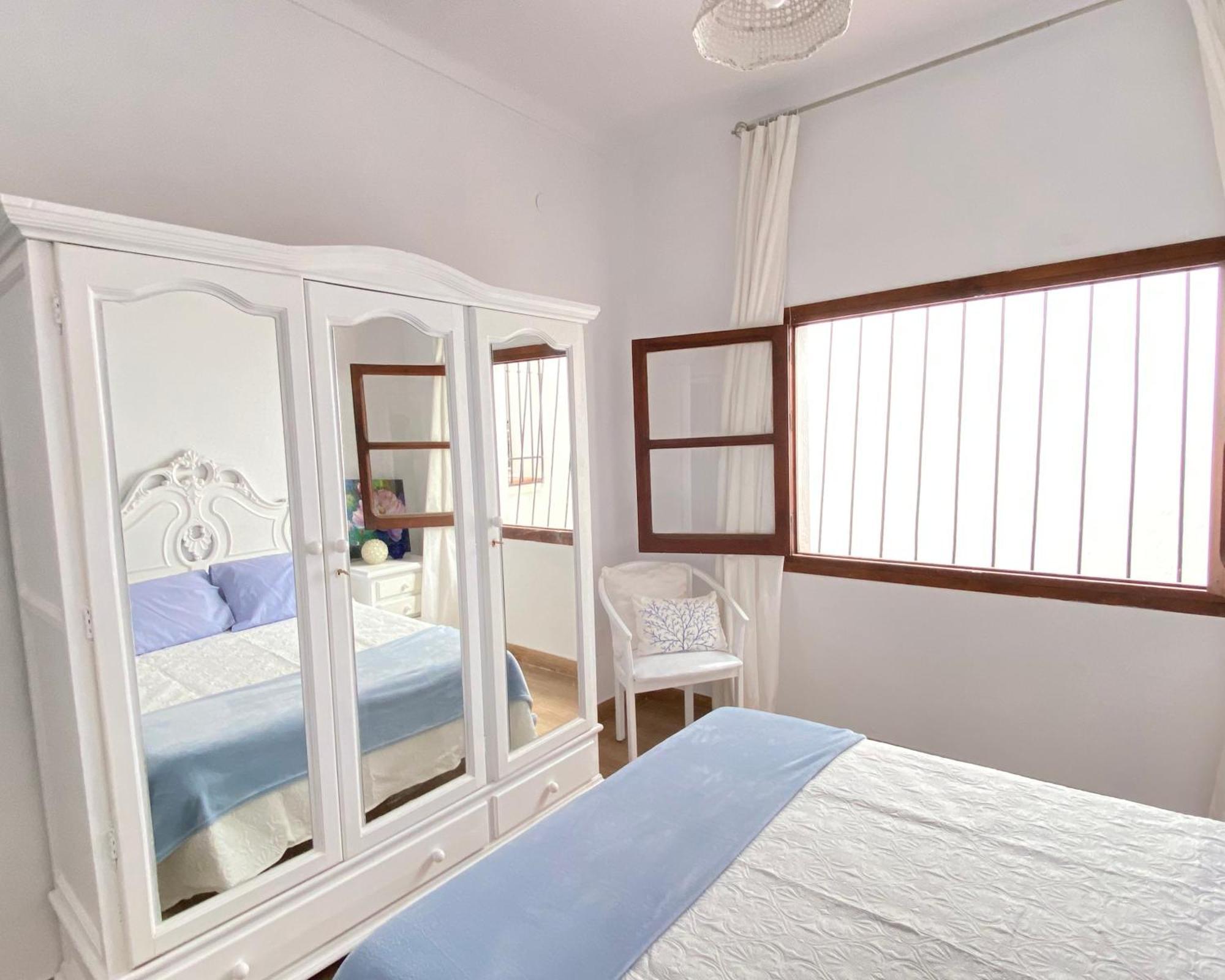 Casa Miguel - 3 Beautiful Apartments Availabe Sayalonga Ruang foto